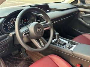 Mazda 3 Angkesela