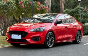 Ford Focus (Fox)