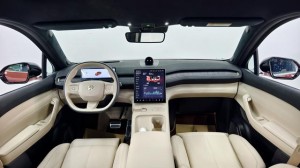 NIO EC7