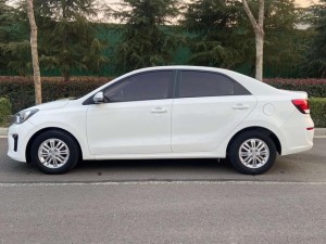 Kia Pegas (Huanchi)
