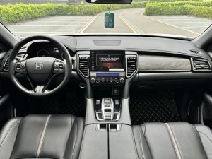Honda UR-V