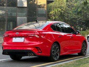 Ford Focus (Fox)