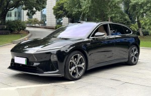 NIO ET5T