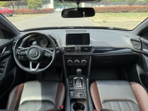 Mazda CX-4