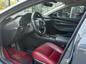 Mazda 3 Angkesela