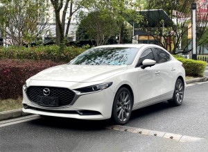 Mazda 3 Angkesela