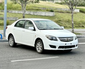 BYD L3