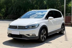 Volkswagen Touran L