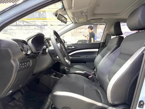Kia KX1