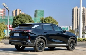 Exeed RX (Star road yaoguang)