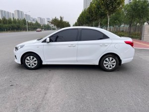 Hyundai Verna (Rena)
