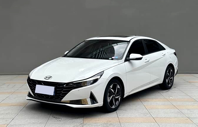Hyundai Elantra