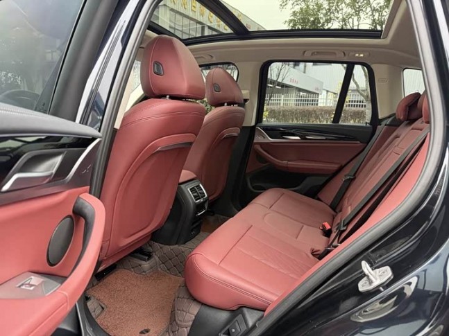 BMW X3  2022