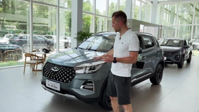 САЛОН CHERY В КИТАЕ! НЕ ПОКУПАЙ КИТАЙСКИЙ АВТО ПОКА НЕ ПОСМОТРИШЬ ЭТО ВИДЕО